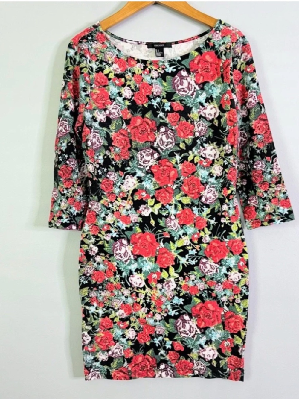 Forever 21 Black Roses Floral Bodycon Dress Size Large